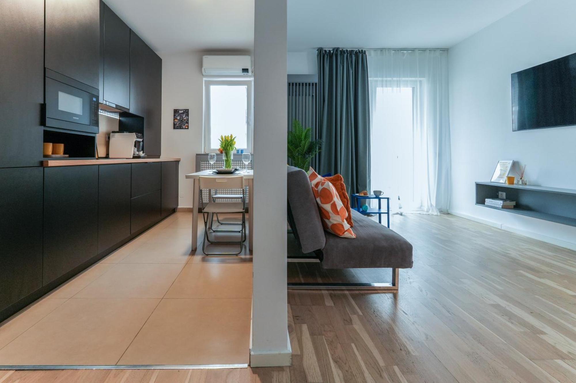 Ana - Cozy & Quiet Apt With Balcony & Garden View Букурещ Екстериор снимка